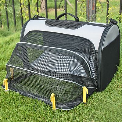 Sac de transport Freedom avec extension latérale / petits animaux de compagnie - L 50 x l 29 cm (sans extension) / 54 cm (avec extension) x H 32 cm